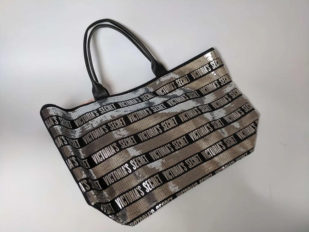 BNWT Victoria's Secret Sequin Bag photo 1