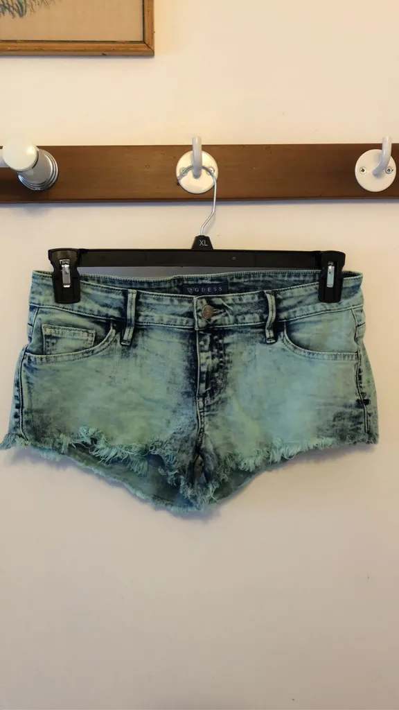 Guess Shorts photo 1