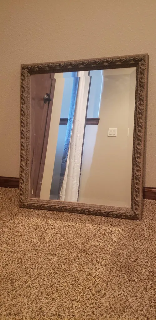 Decorative Wall Mirror photo 1