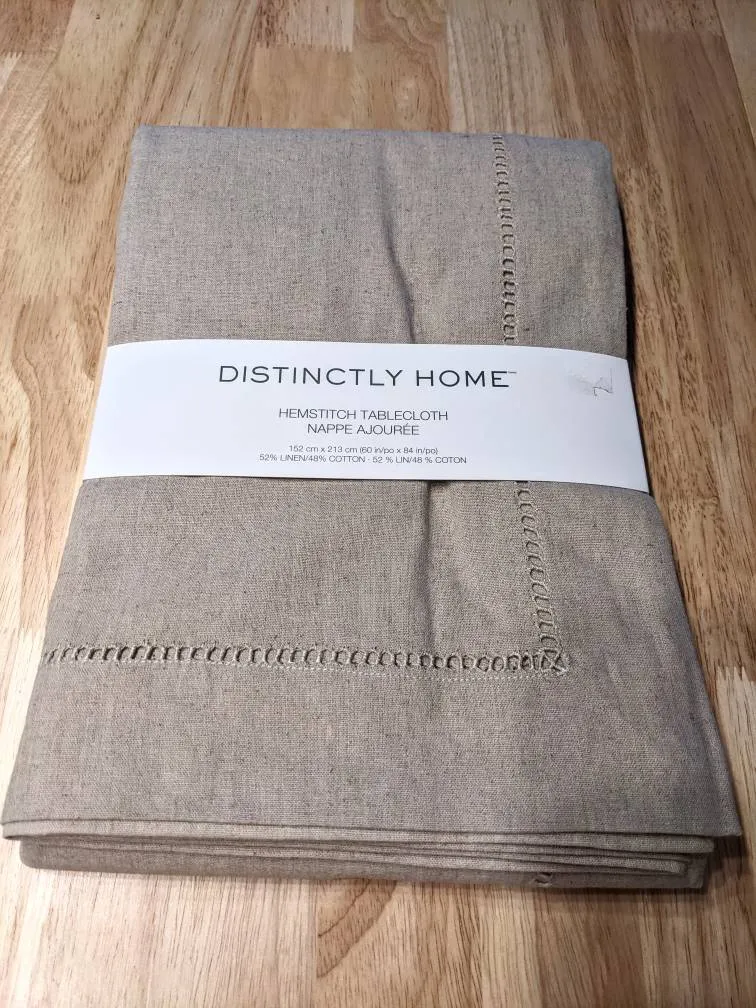 New Cotton/Linen Table Cloth photo 1
