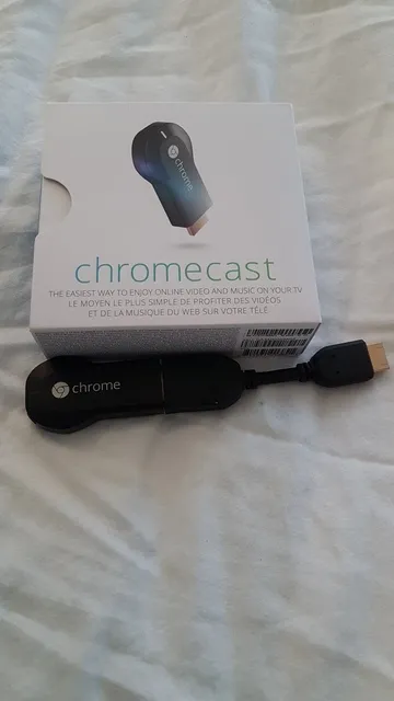 Google Chromecast photo 1