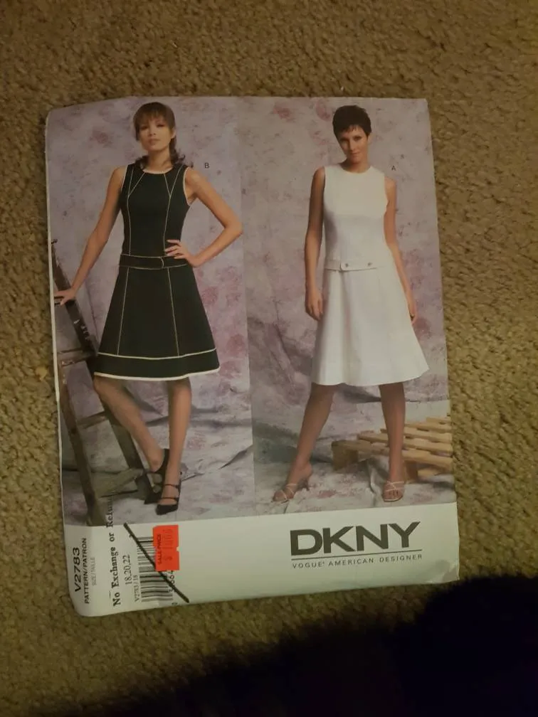 Vogue Sewing Pattern photo 1