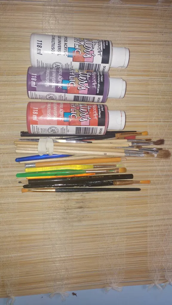 Some Paint And Brushes photo 1