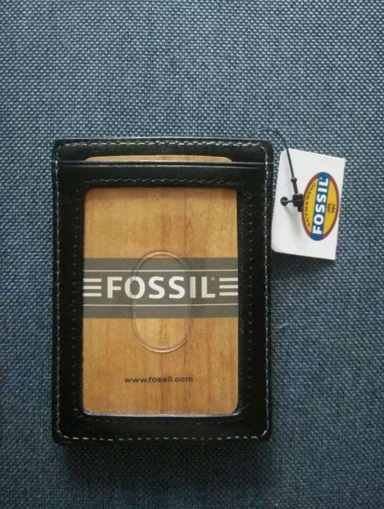 Brand New FOSSIL Leather Magnetic Money Clip Wallet with box photo 1