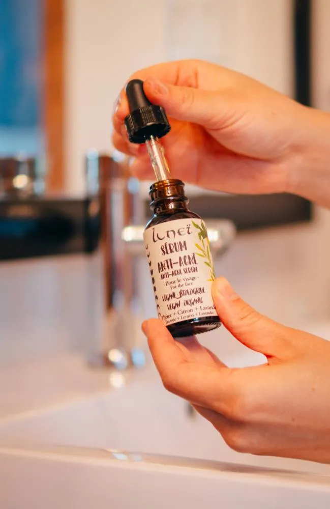 Sérum anti-acné SAVONNERIE LUNEÏ photo 1