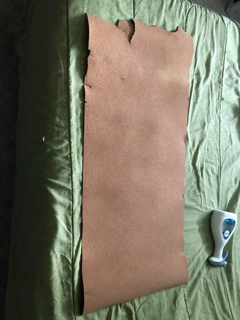 Roll Of Thin cork photo 1