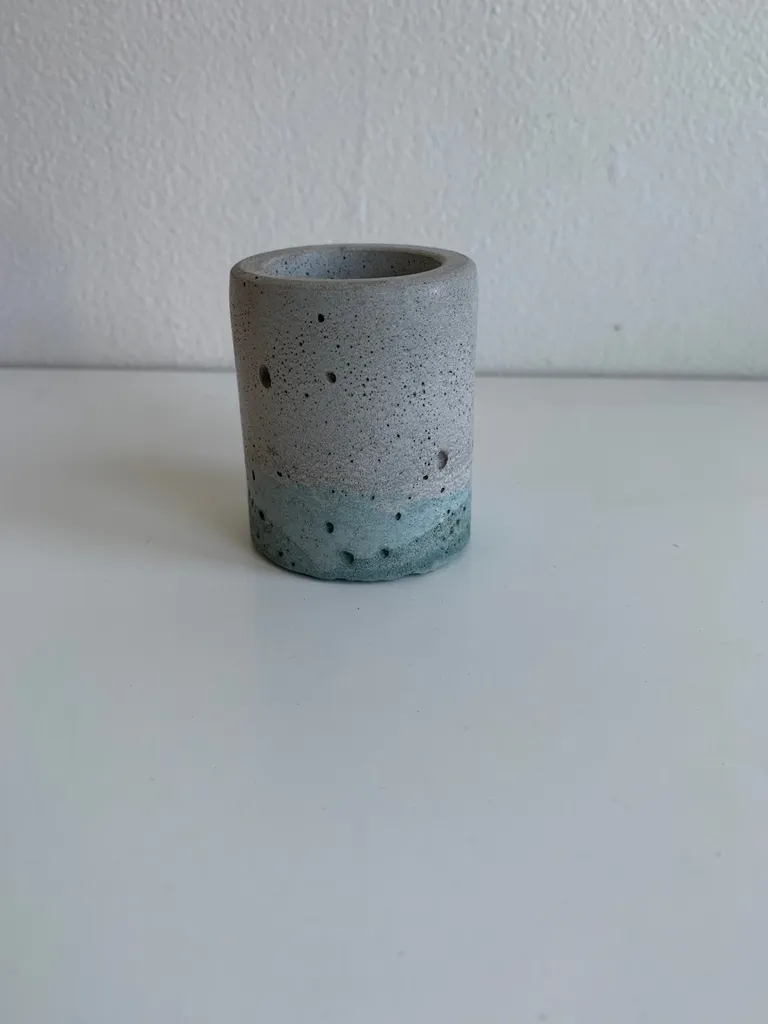 Super Tiny Planter photo 1