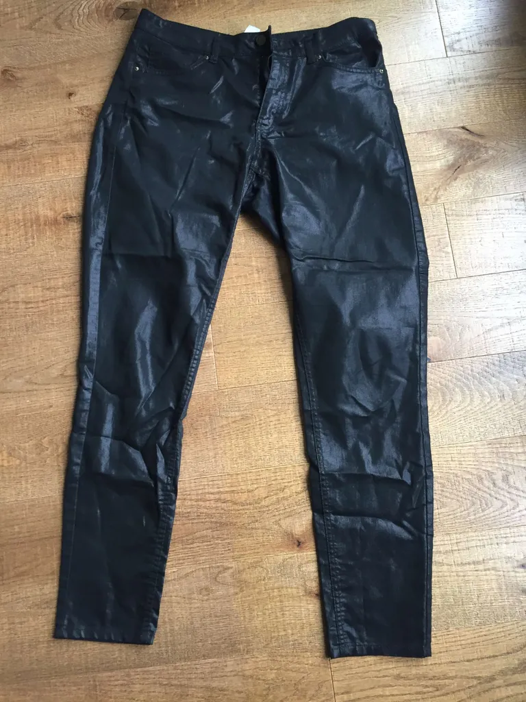 Faux Leather H&M size 12 photo 1