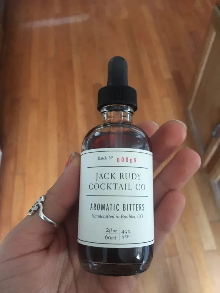 Aromatic cocktail bitters photo 1