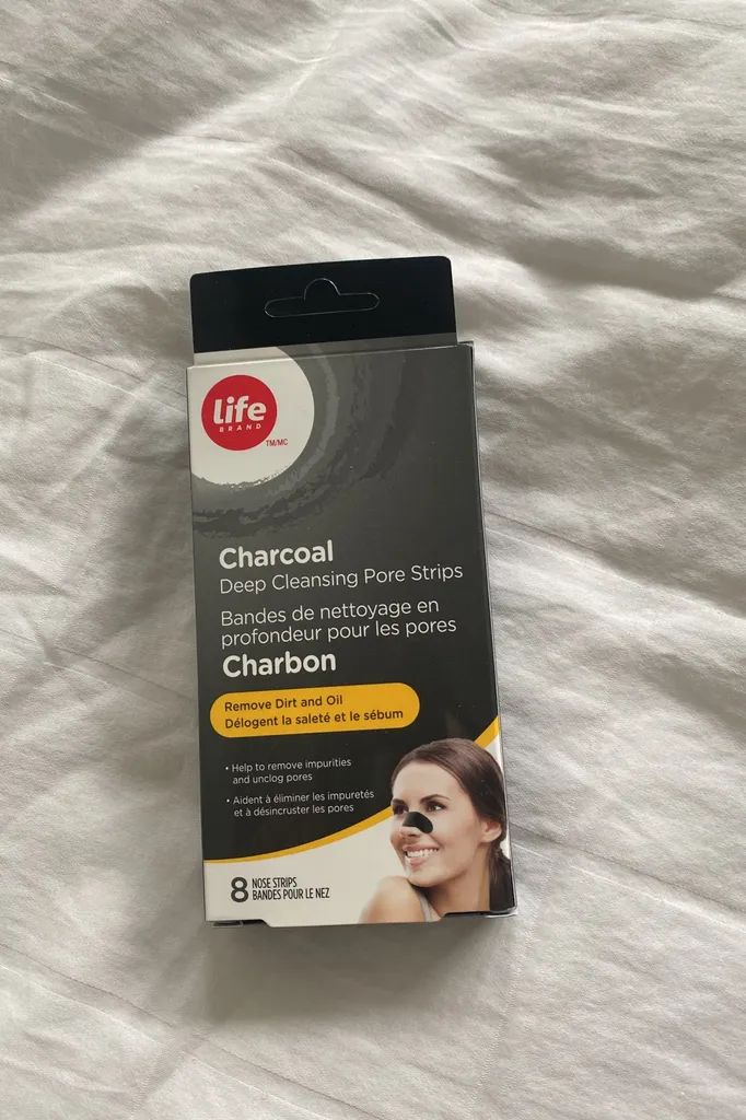 Charcoal Nose Strips photo 1