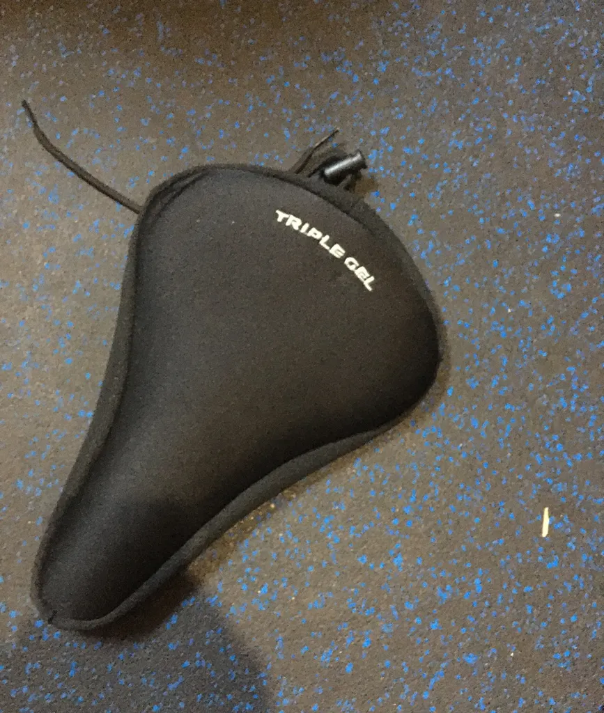 Jell Bicycle Seat Cover photo 1