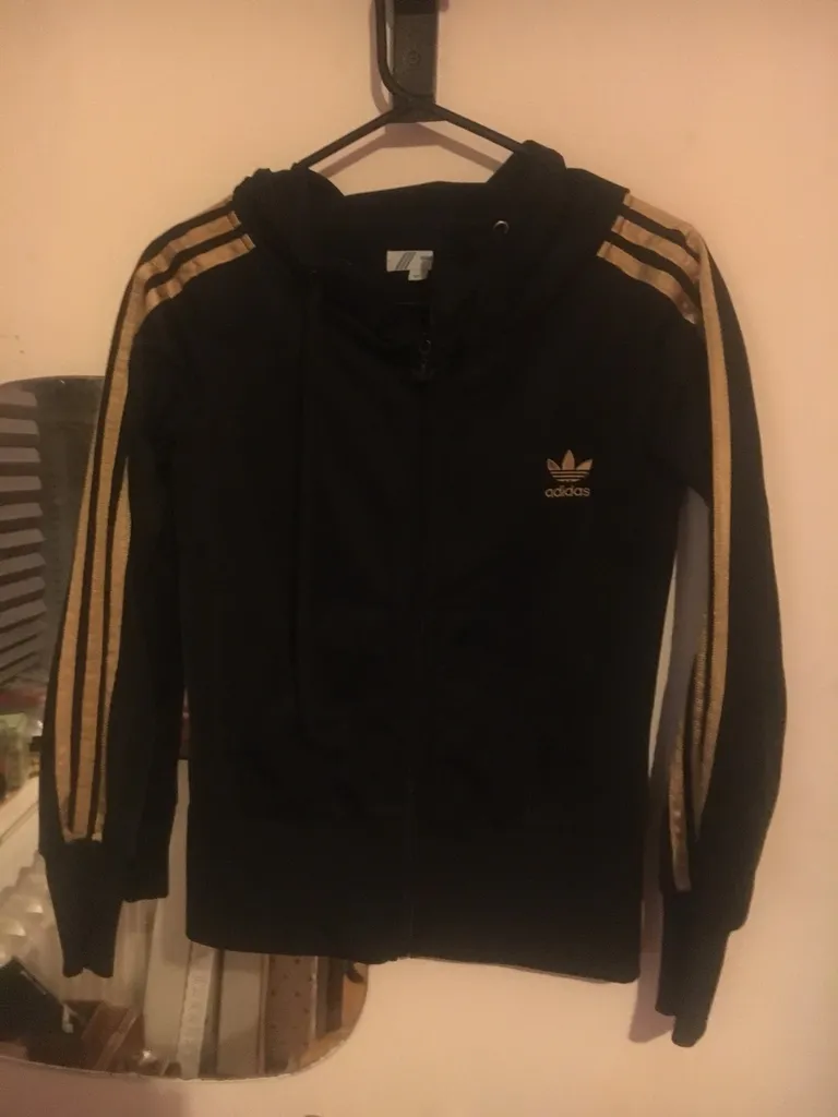 Girls small Adidas hoody photo 1