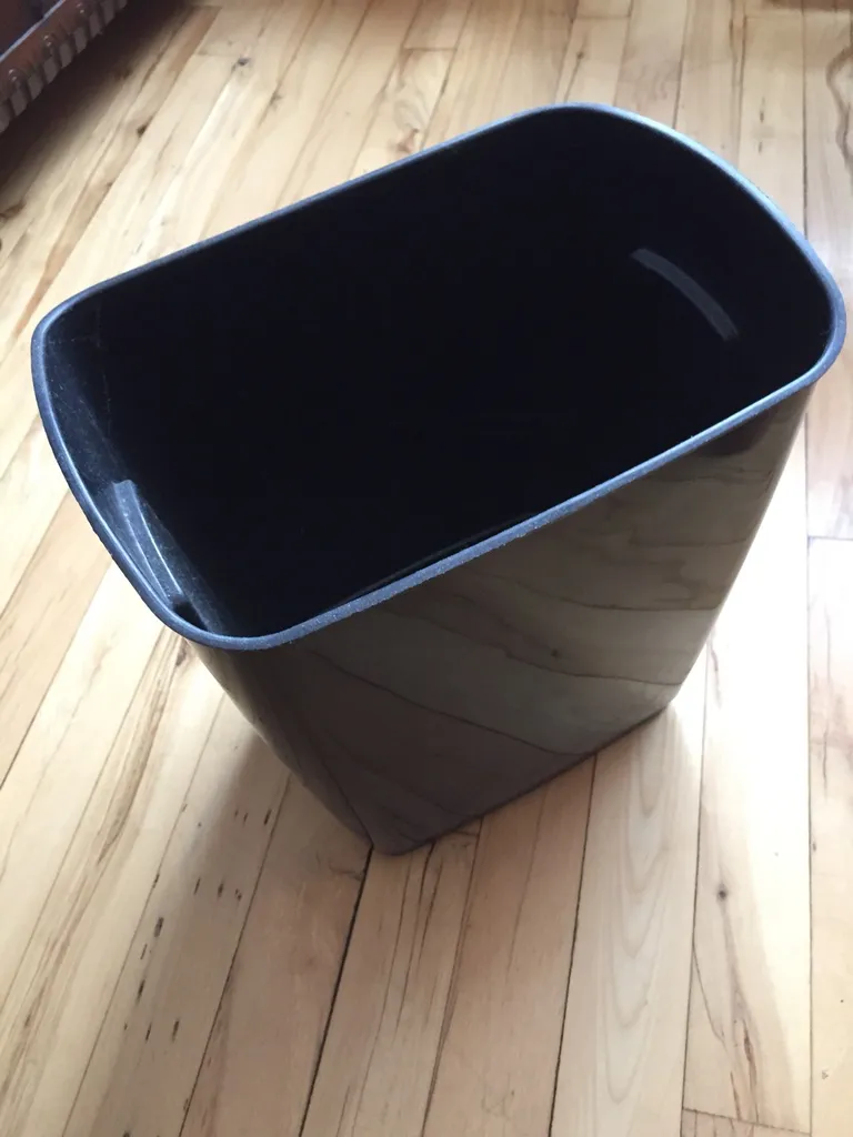 Plastic Garbage Can photo 1