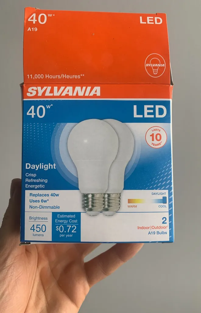Two 40w LED Lightbulbs photo 1