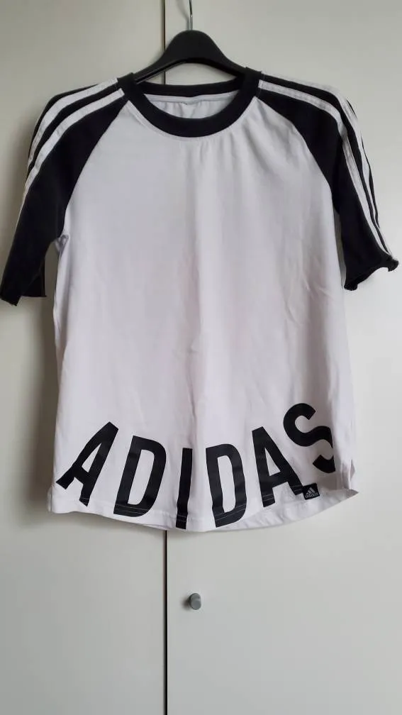 Addias Shirt photo 1