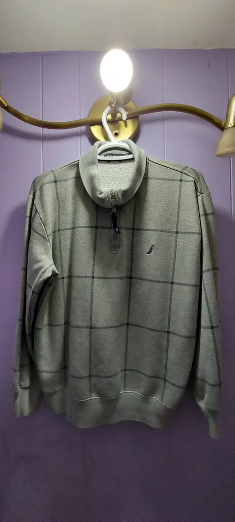 Gray Nautica Pullover Sweater photo 1
