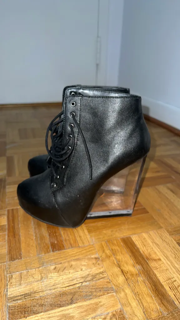 Extravagant see-through wedges size 6 photo 1