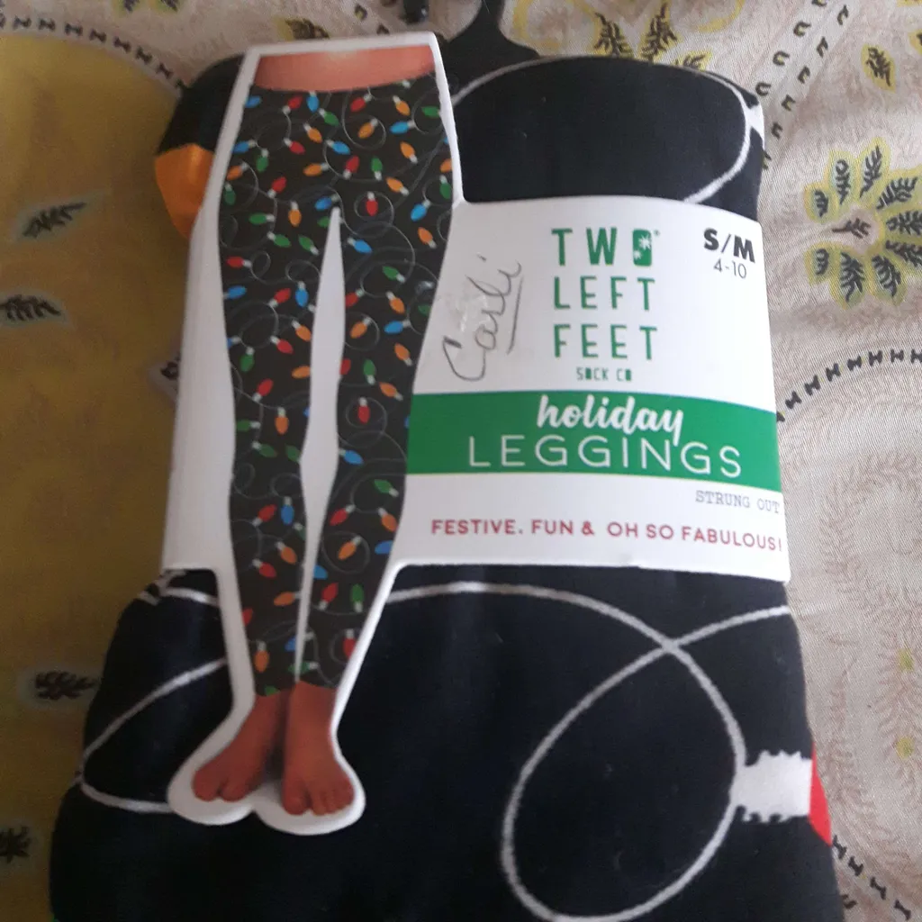 Holiday Leggings photo 1