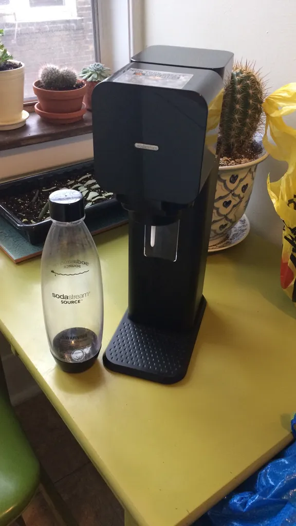 sodastream And Bottle photo 1