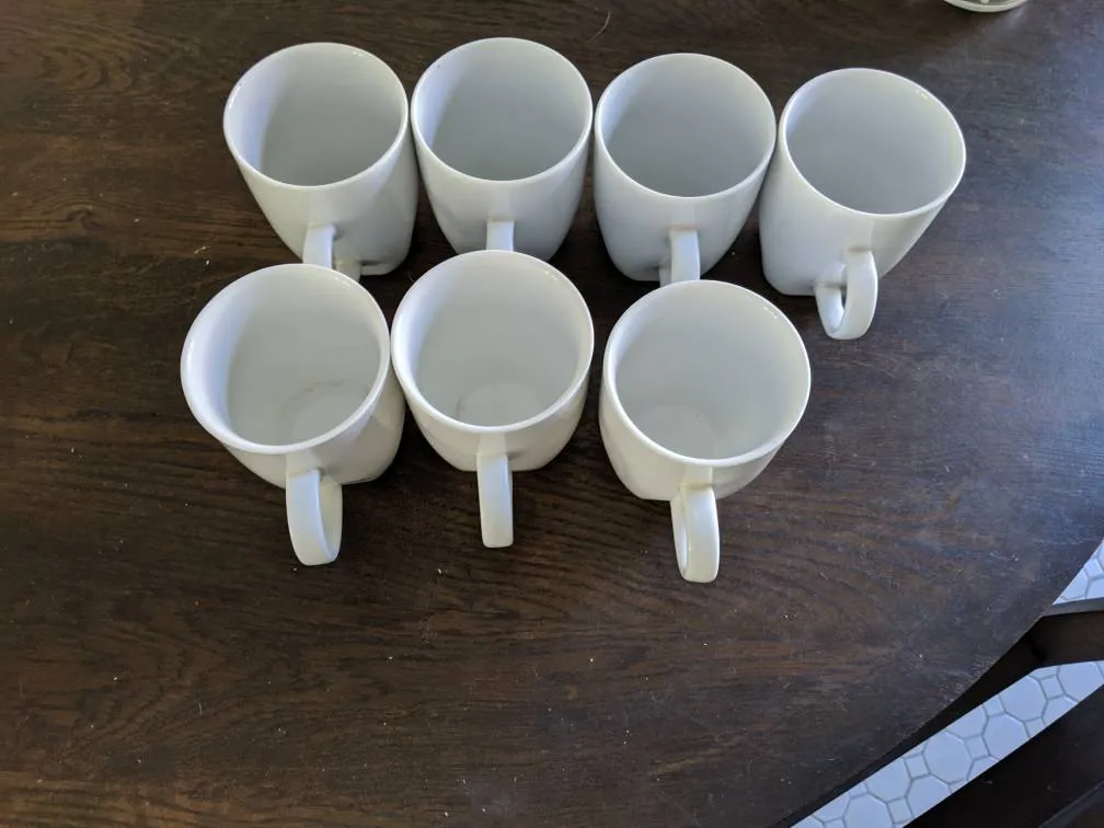 Coffee/Tea Mugs photo 1