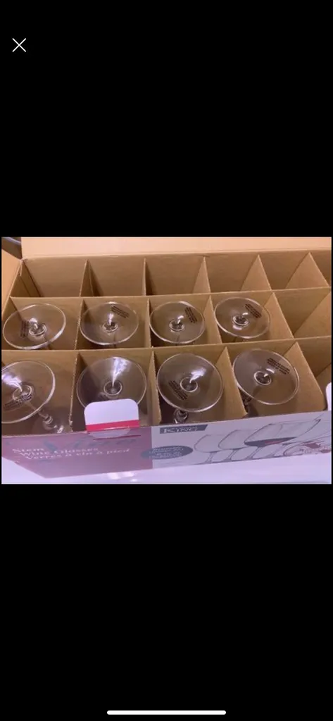 5 BNWT wine Glasses photo 1
