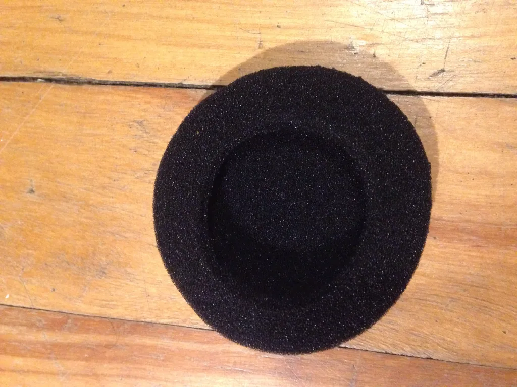Headphone foam covers photo 1