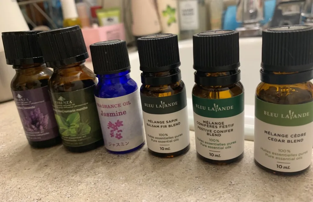 Natural Room Freshener/Yoga Mat Cleaner photo 1