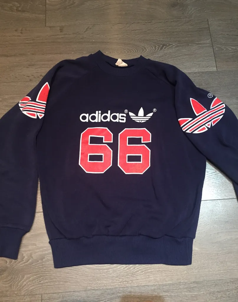 Bootleg Adidas Crewneck Sweater photo 1