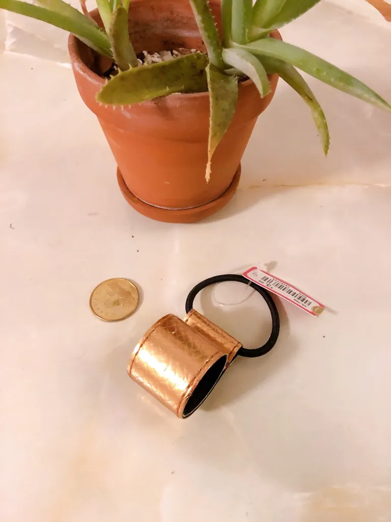 Wrap Around Ponytail Hair Tie photo 1