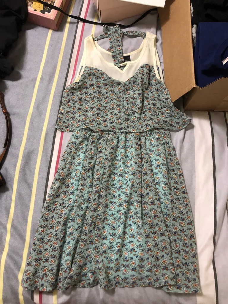 paisley print dress photo 1