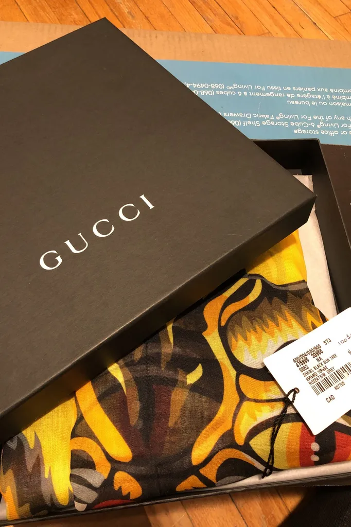 Authentic Gucci Cat Scarf/tapestry photo 1