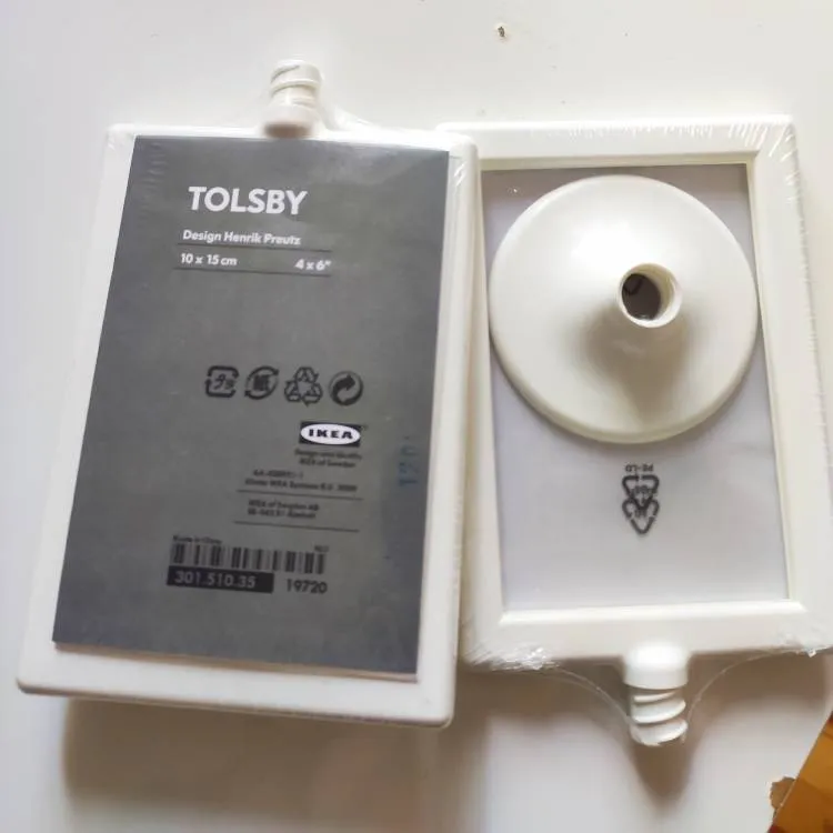 🖼️ BNIB 2 Photo Frames photo 1