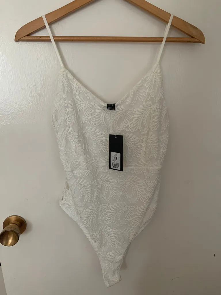 BNWT Lacey White Body Suit - Size L photo 1