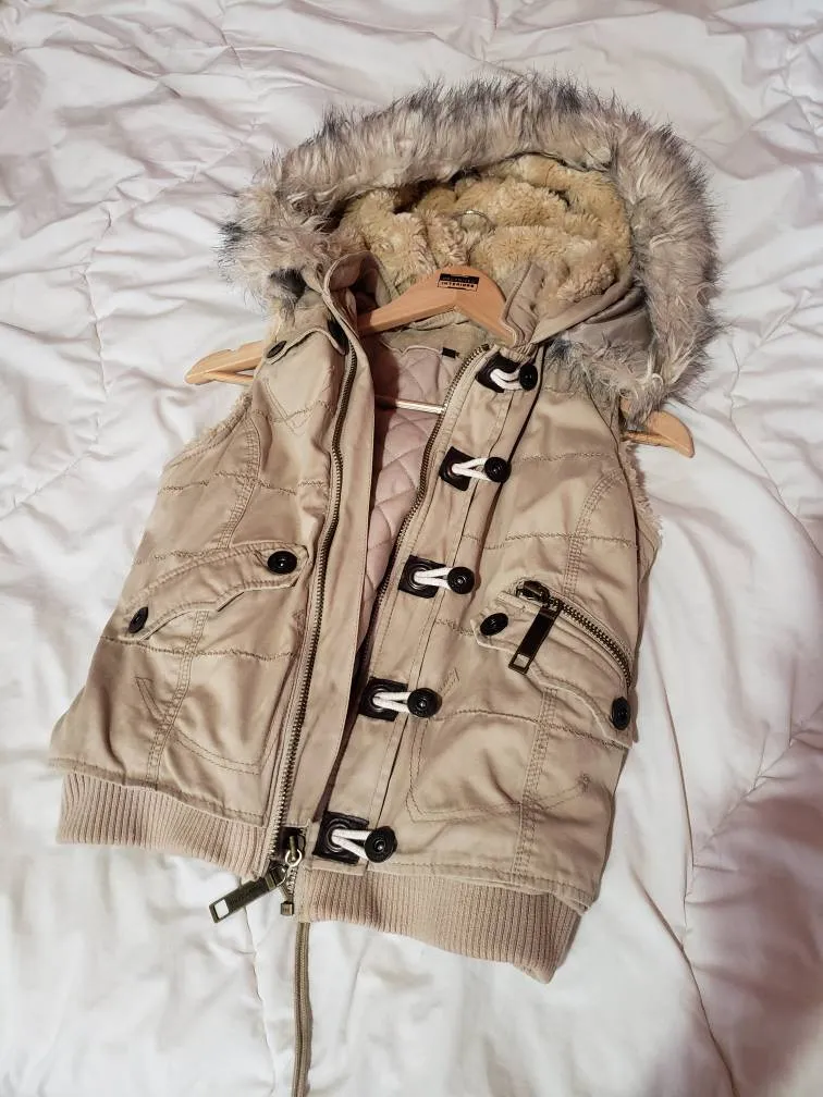 Small Fall Vest photo 1