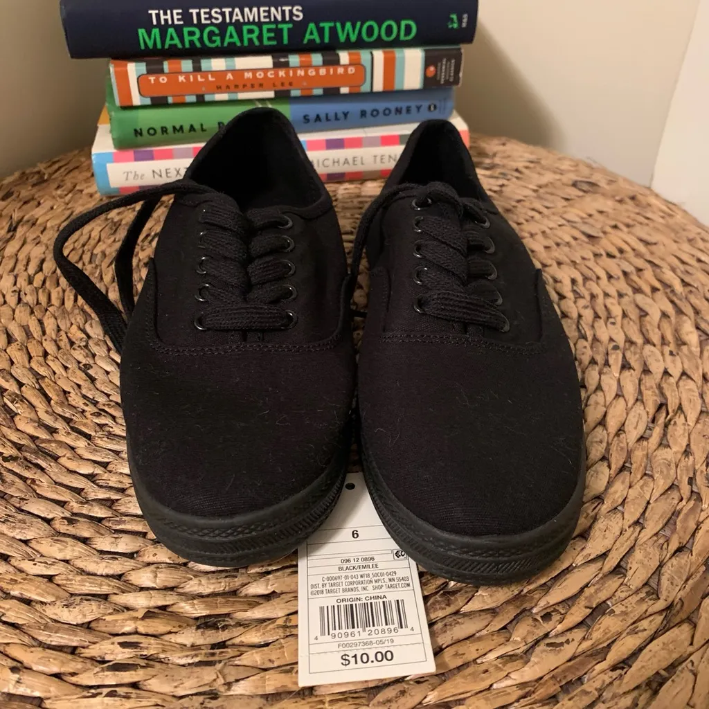 Brand New Shoes photo 1