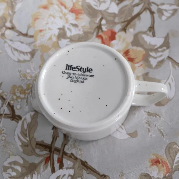 J&G Meakin Gravy Boat photo 1