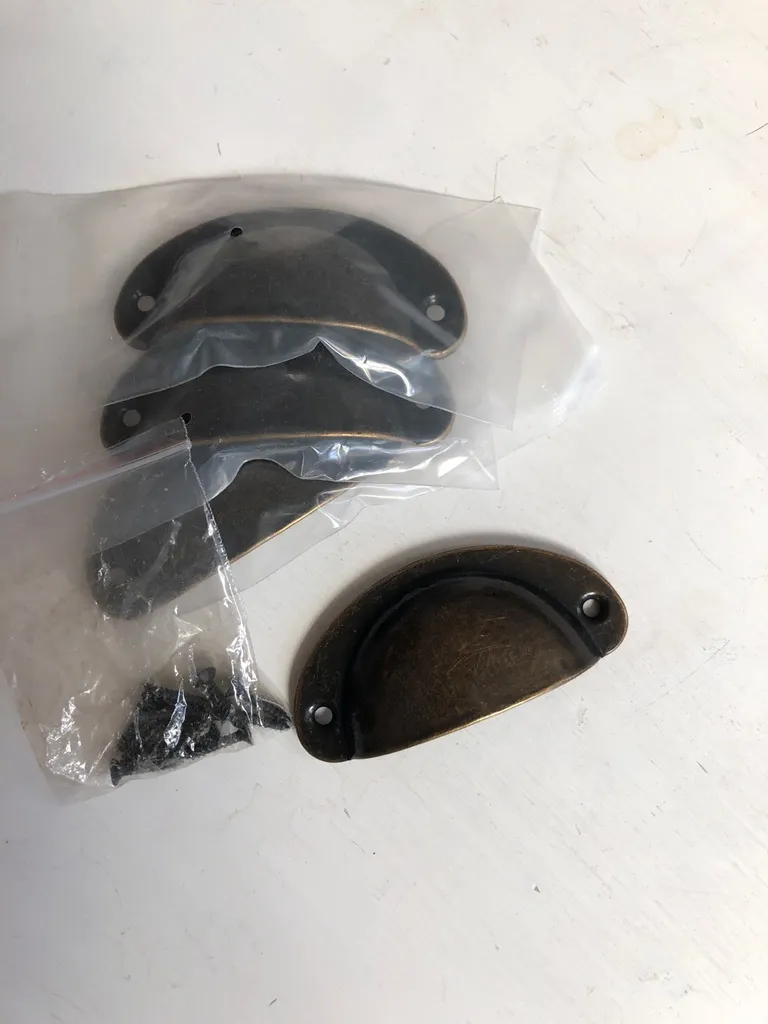 4 BN Drawer Pulls photo 1