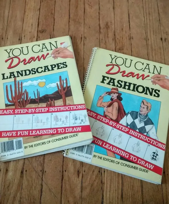 Pair Of Vintage Drawing Books photo 1