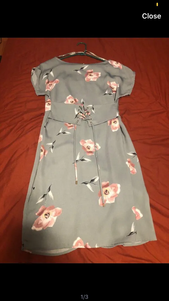 WOMENS DRESSES/SUMMER COVER UPS photo 1