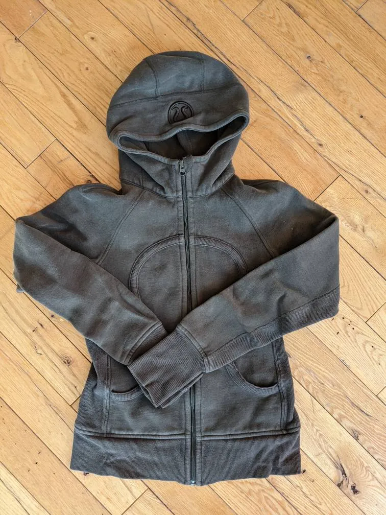 Lululemon Scuba Hoodie Sz 6 photo 1