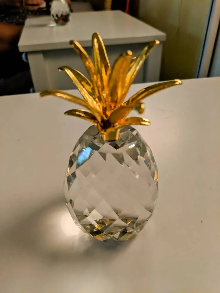 Bn Crystal Pineapple photo 1