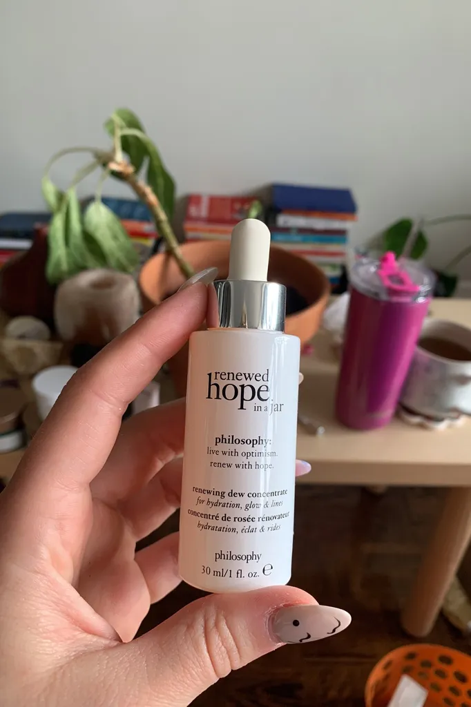 philosophy hope in a jar serum photo 1