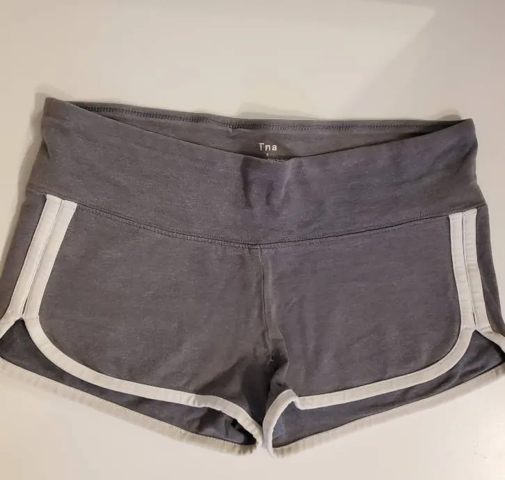 Tna Shorts photo 1