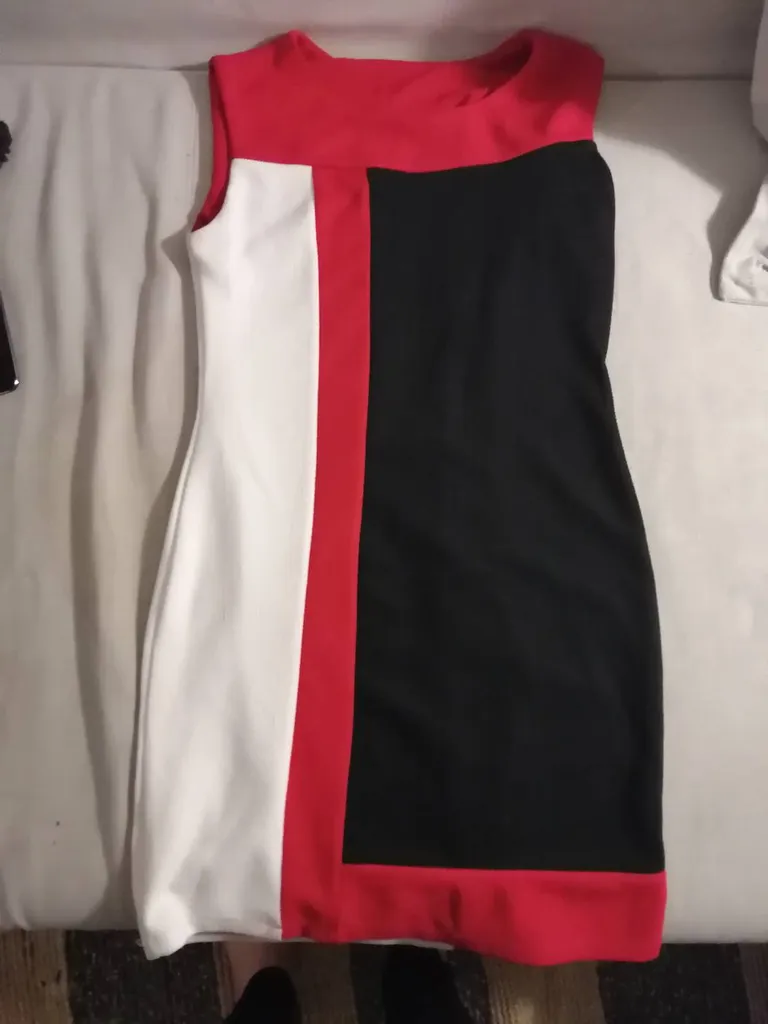 BNWT Short Tight Black White And Red Dress photo 1