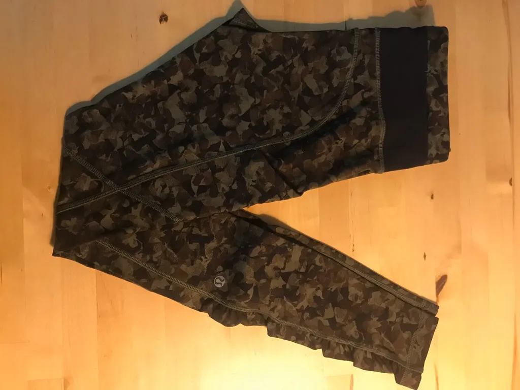 Camouflage Lulu Pants photo 1