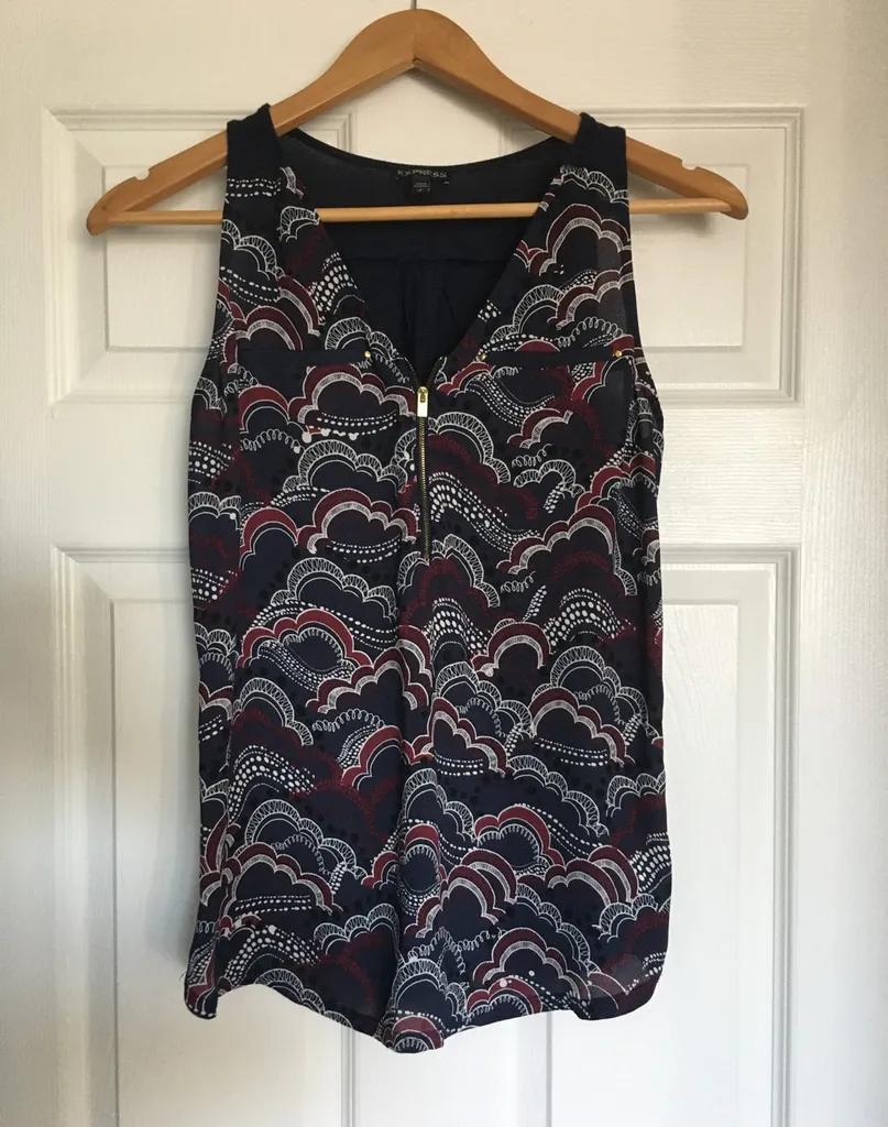 Express Tank Top photo 1