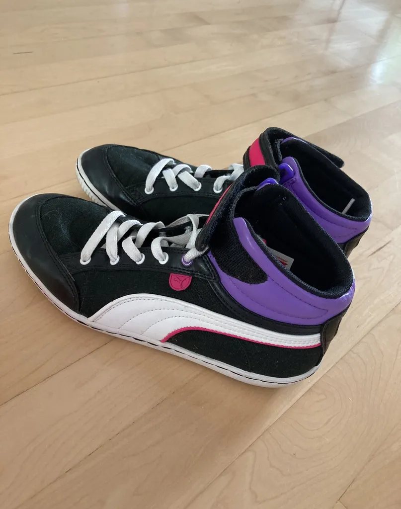 Pumas, Size 7 photo 1