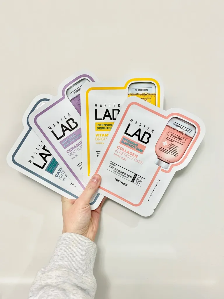 Korean Face Masks photo 1