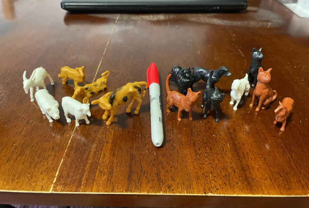 TRADED: Little Plastic Animals photo 1