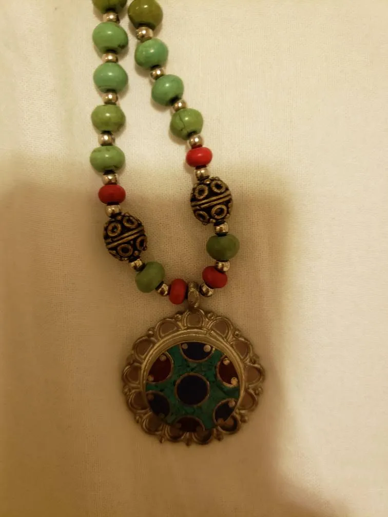 Beautiful Bead Necklace photo 1